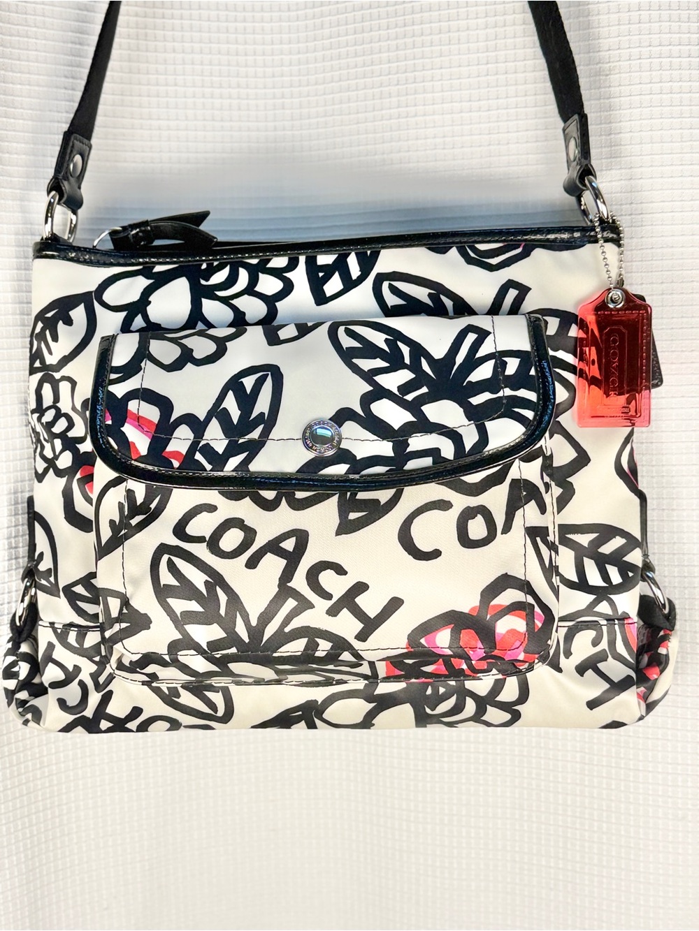 Coach Poppy Kyra Graffiti Floral Messenger Bag Crossbody Front Flap - Like New